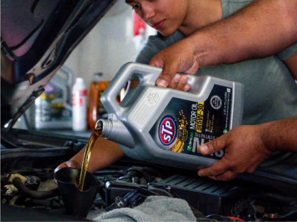 STP Full Synthetic Engine Oil 5W-30 5 Quart