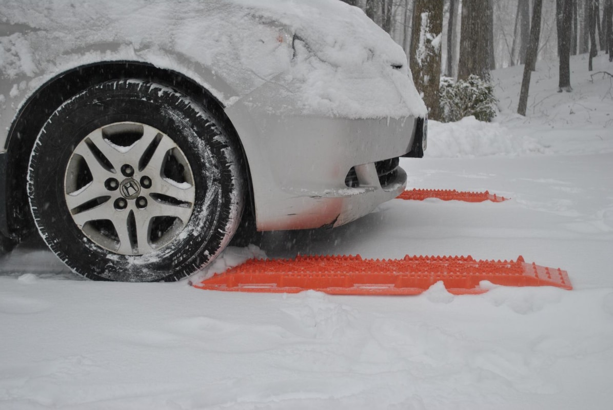 What To Do When Your Car Is Stuck In Snow: Essential Survival Tips