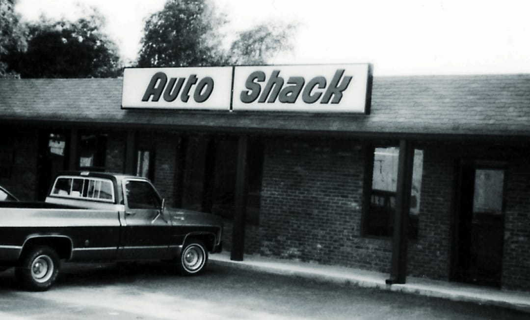 Auto Shack Store Image