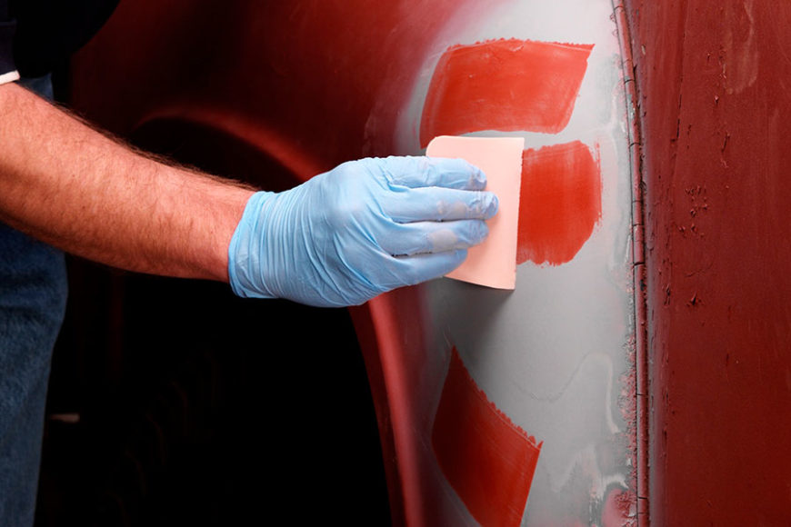 How to Use Body Filler to Repair Dents as an Auto Body Technician