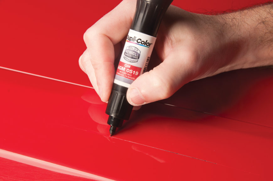 https://www.autozone.com/diy/wp-content/uploads/2019/10/how-to-use-car-paint-touch-up-870x578.jpg