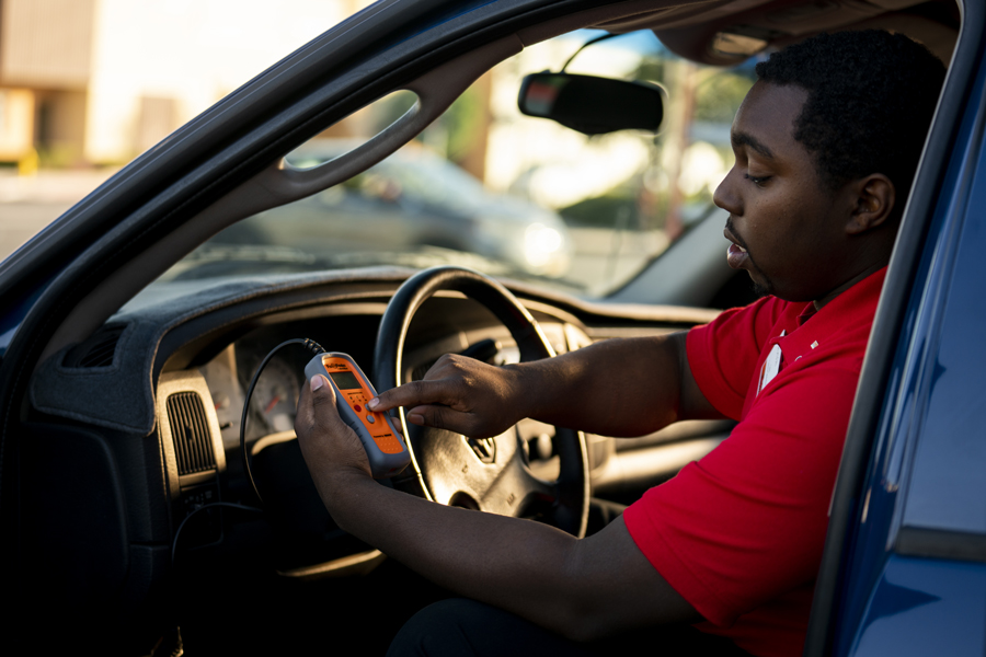 AutoZoner suprised to read P3400 on his Fix Finder code reader