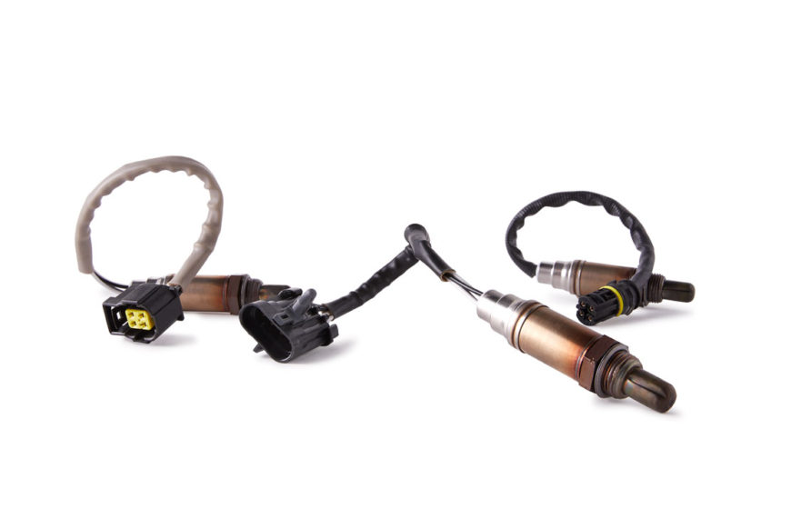 Bad Oxygen Sensor (O2) Symptoms & Replacement Cost - AutoZone