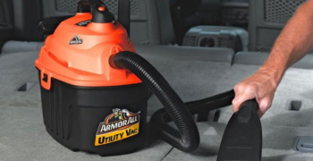 AutoZone - Spend less time scraping your windshield and