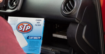 Engine Air Filter vs. Cabin Air Filter: What's the Difference? - AutoZone